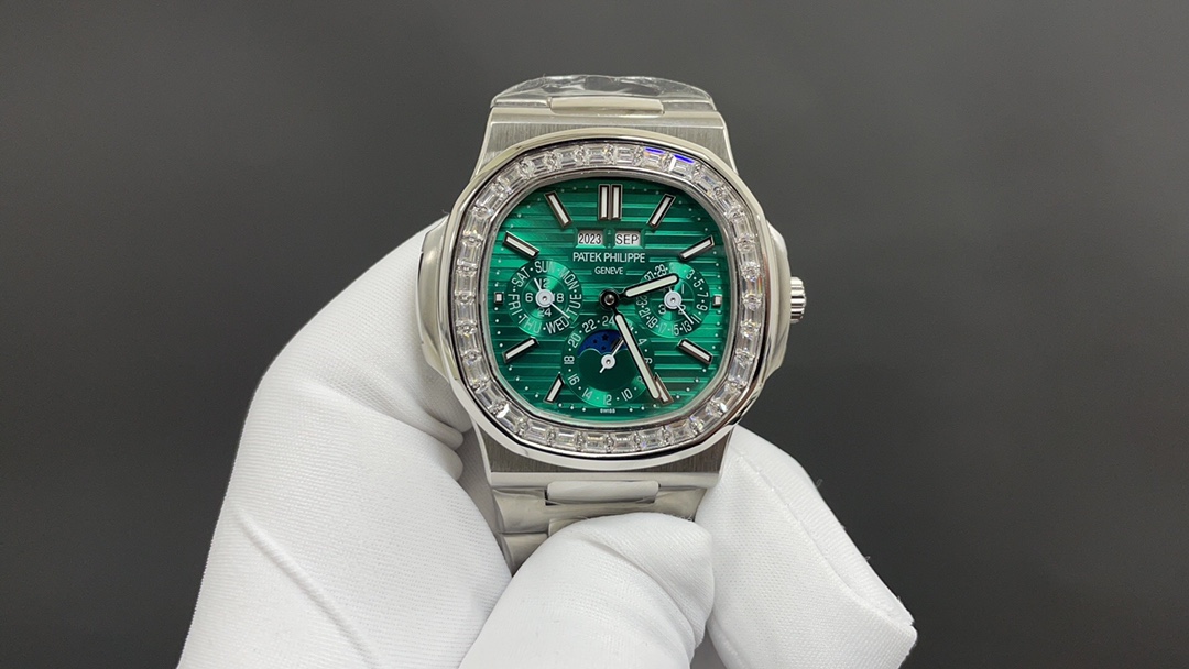 PATEK PHILIPPE Watches